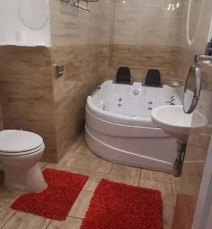 Andreea's Apartments-old Town Апартаменты *