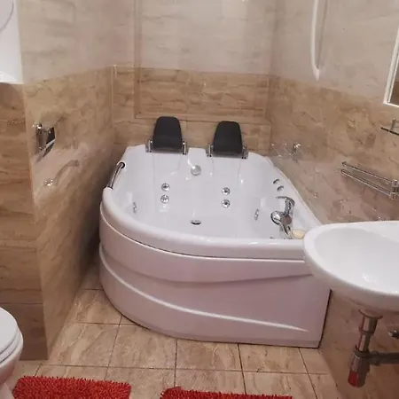 Andreea's Apartments-old Town Апартаменты *